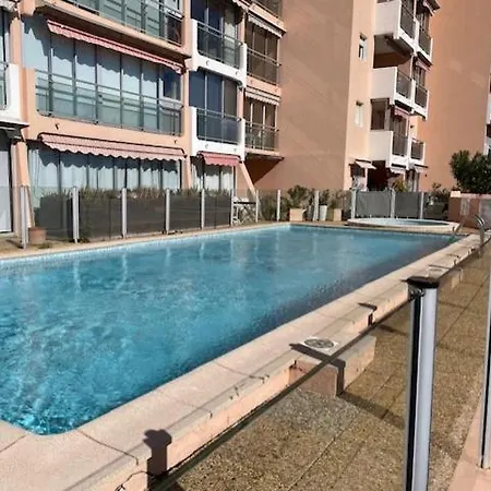 Апартаменты Cannes *